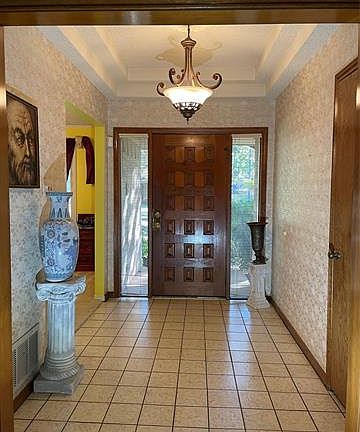 2nd image of 7131 Canongate Dr