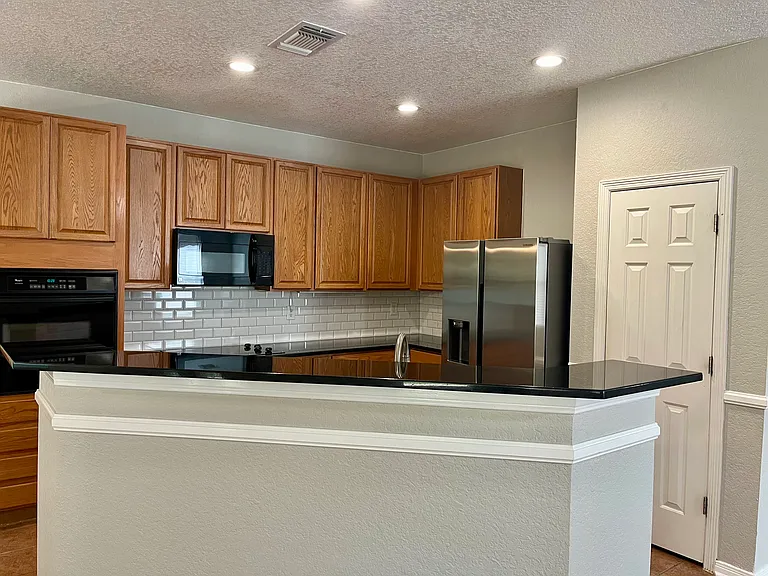 Kitchen with island