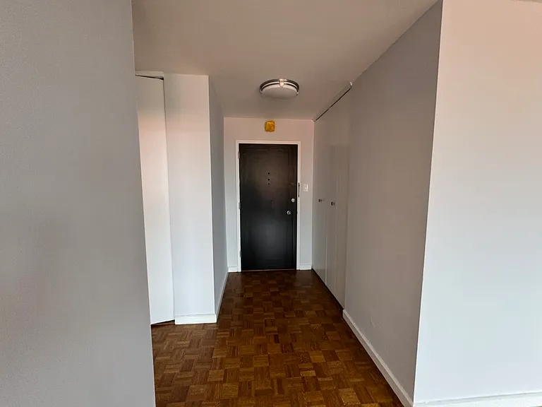 1401 Pennsylvania Ave #612 — Photo 8