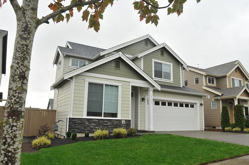 Street View Exterior
						:
						Note fenced backyard