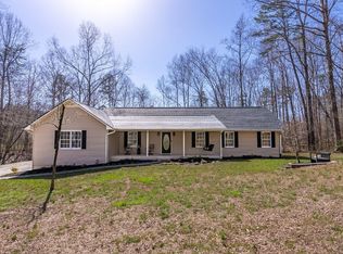225 Woodmont Pl, Trenton, GA 30752