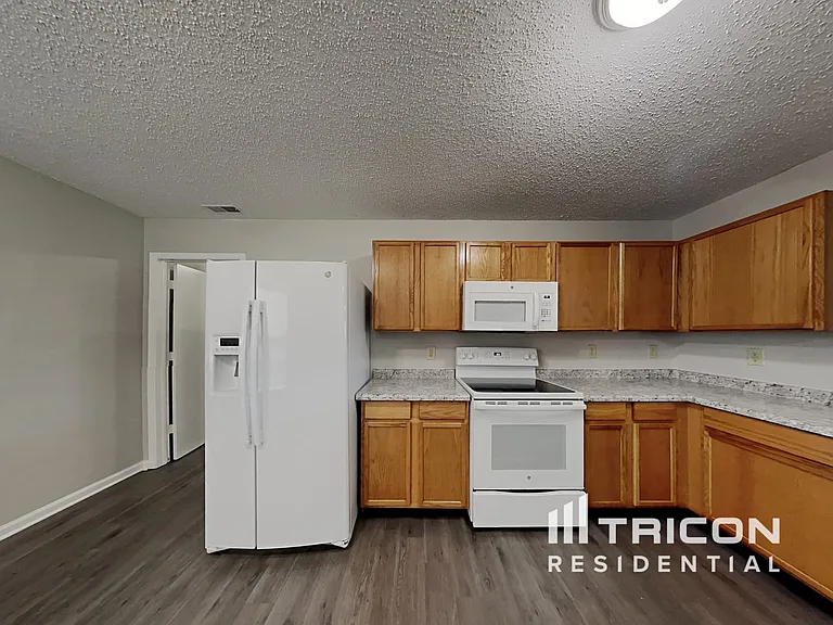 6796 W Stansbury Blvd — Photo 3