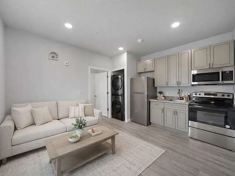 2805 Church St #A — Photo 2
