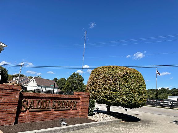 3rd image of 71 W Saddlebrook Dr