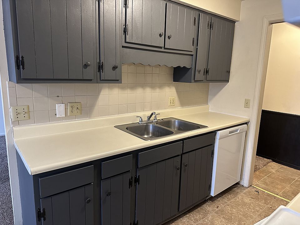 1st image of 5271 Eastwick Dr #5257