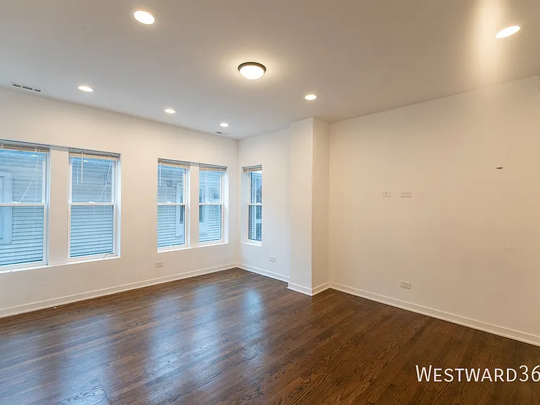 1339 W Early Ave #3R — Photo 4
