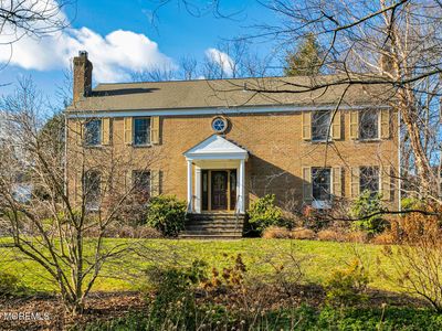 4 Takolusa Drive, Holmdel, NJ, 07733
