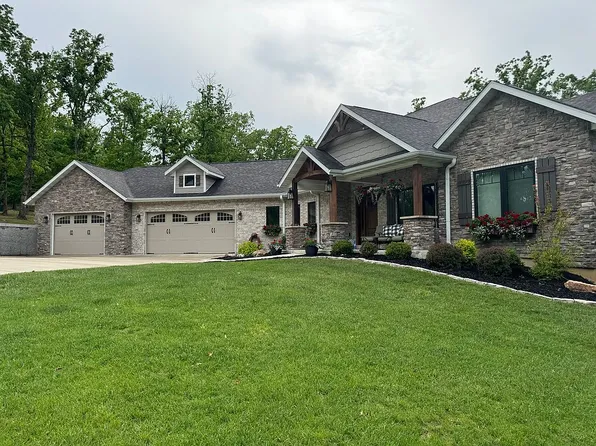 275 Quiet Meadows Dr, Linn Creek, MO 65052