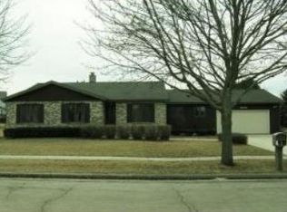 1038 Danbury Ave, Fond Du Lac, WI 54935