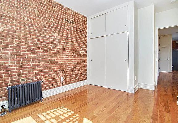 4th image of 56 W 106th St APT 5B
