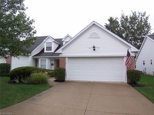 1st image of 434 W Heritage Dr