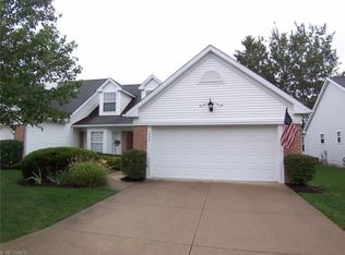 434 W Heritage Dr, Cuyahoga Falls, OH 44223