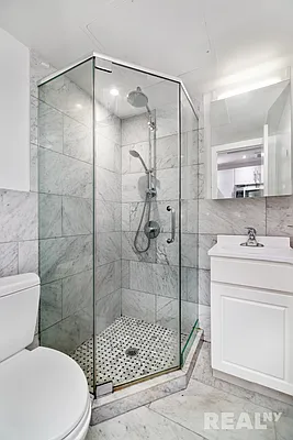 Rented by REAL New York | media 8