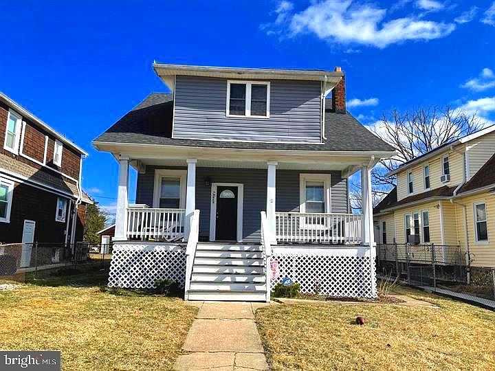1st image of 3615 Woodbine Ave