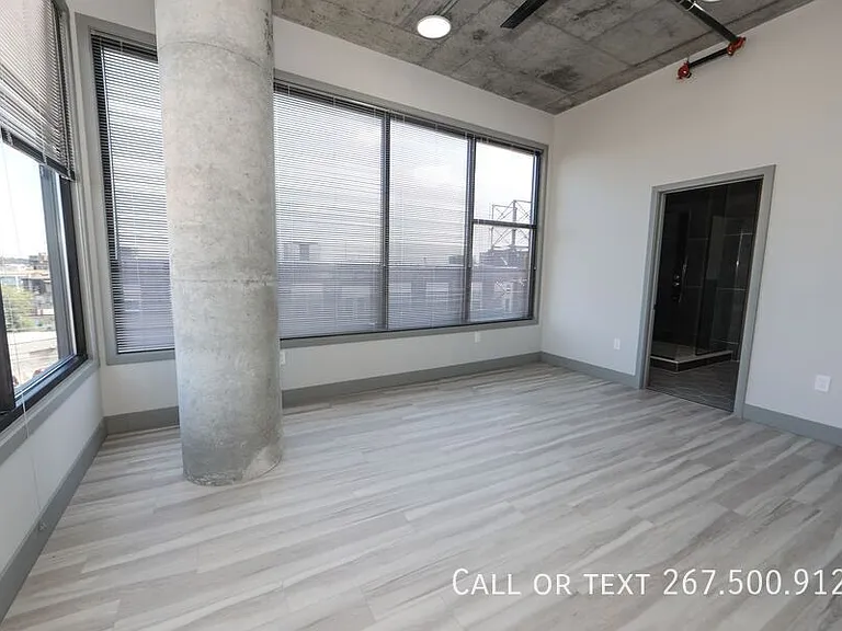 1810 E Venango St #501 — Photo 4