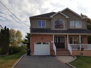 17 Dorcas Avenue, Syosset, NY 11971