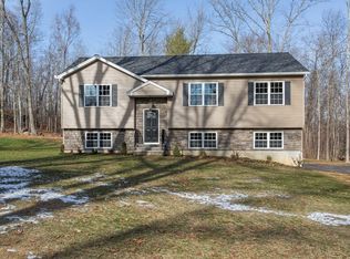 5 Foster Rd, West Brookfield, MA 01585