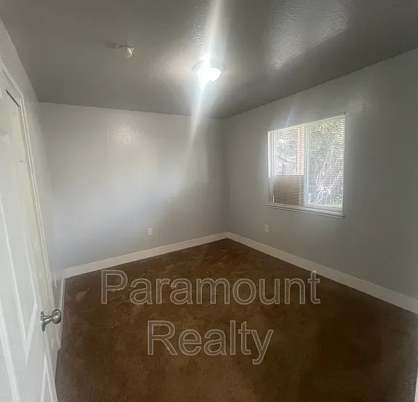 177 22nd St — Photo 6