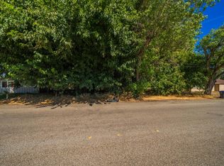 210 Gilmore Rd, Red Bluff, CA 96080