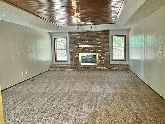 4th image of 10501 Cecilia Dr