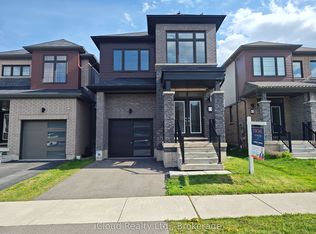 13 Gunn Ave, Brantford, ON N3T 0V3