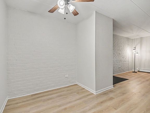 5th image of 108 E Bailey Rd APT B