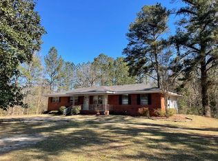 688 Prickett Ln, Douglasville, GA 30134