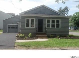 137 Irving Ave, Liverpool, NY 13088
