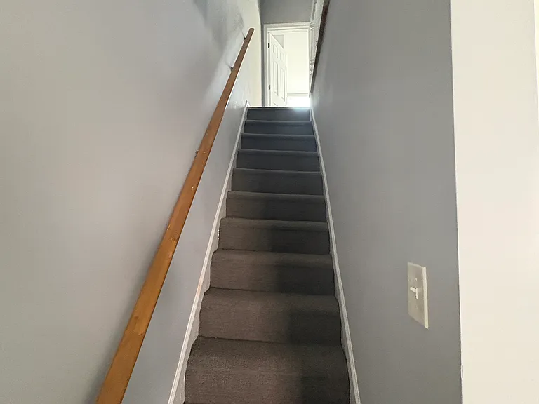 1324 Victoria St — Photo 2