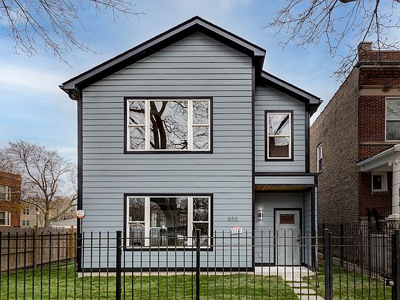 3rd image of 855 N Leclaire Ave