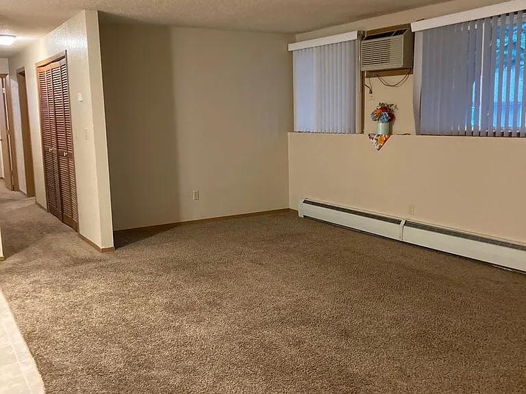 Capitol Apartments — Photo 37