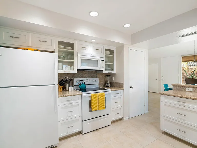 73561 Dalea Ln — Photo 10