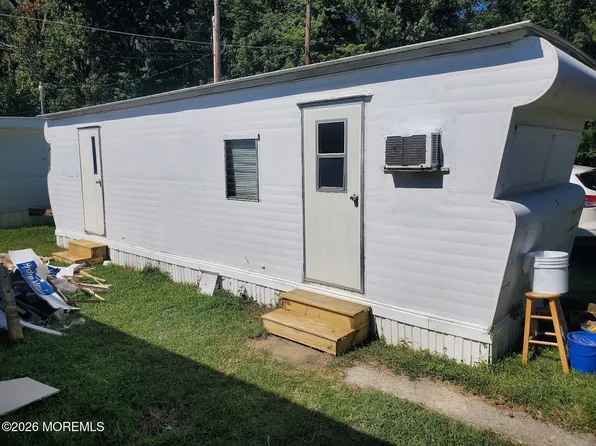 67 Jacobstown Rd, New Egypt, NJ 08533