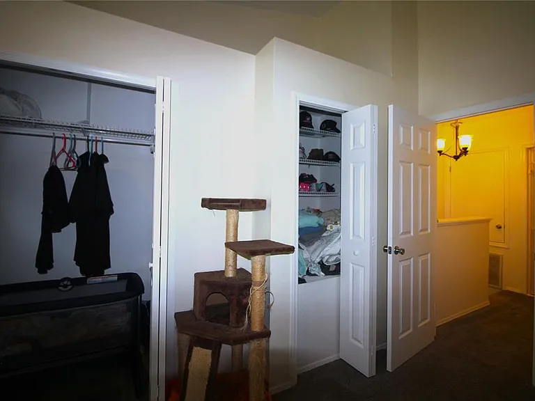 12369 Berkeley Square Dr — Photo 14