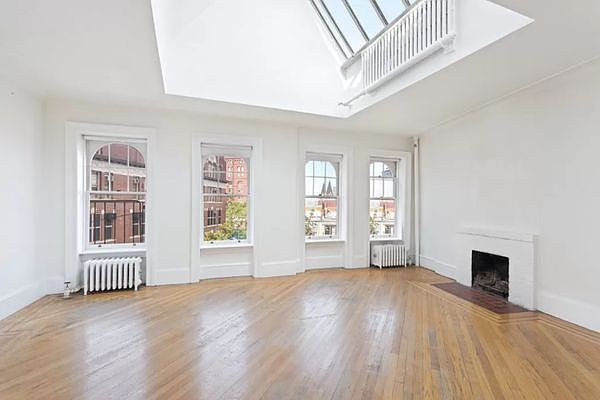 1st image of 106 Bedford St APT 6E