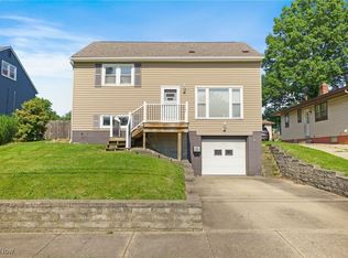 474 Hillman Rd, Akron, OH 44312