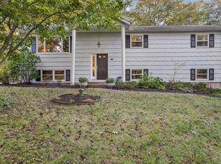 191 Pine Hill Rd, New Fairfield, CT 06812