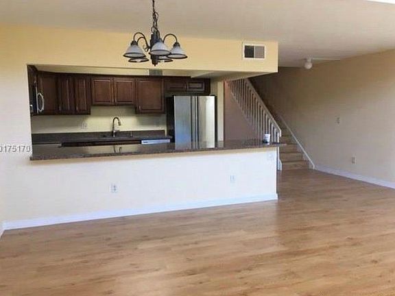 3rd image of 5074 S University Dr