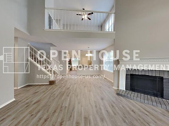 3rd image of 16819 Kettle Creek Dr