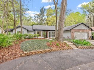 1045 NW 41st Dr, Gainesville, FL 32605