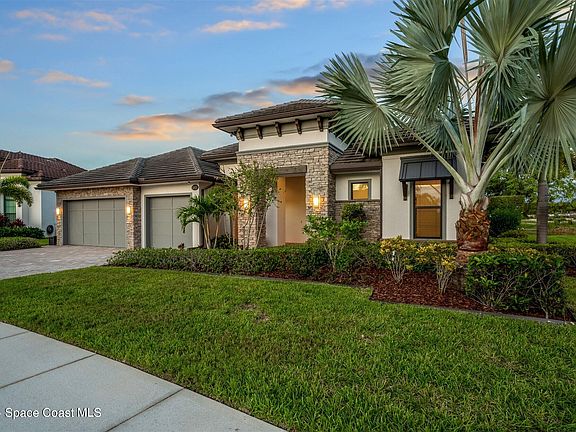 2nd image of 2872 Emeldi Ln
