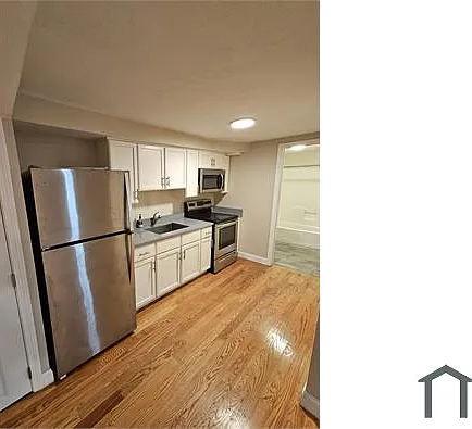 204 N Franklin St — Photo 2