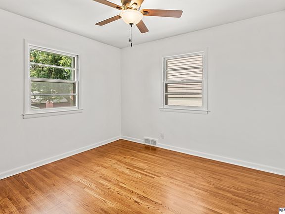 5th image of 2604 S 50th St
