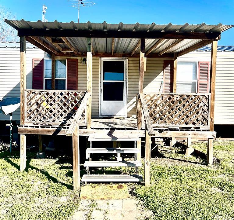 225 Aransas St, Pettus, TX 78146 MLS 112986 Zillow