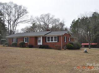 5493 Harmony Church Rd, Edgemoor, SC 29712