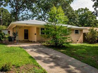 905 W 51st St, North Little Rock, AR 72118