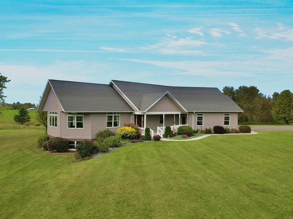 N9615 BADISH ROAD, Daggett, MI 49821