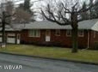 112 Smith St, Avis, PA 17721