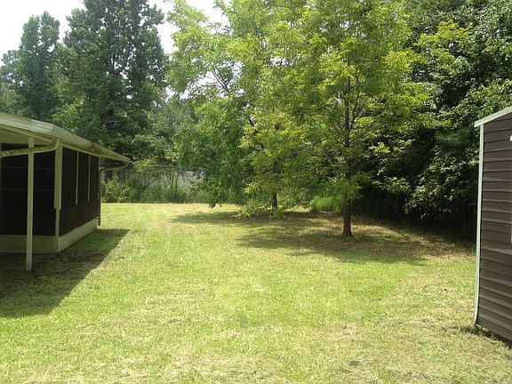 2nd image of 44 Meadowood Dr