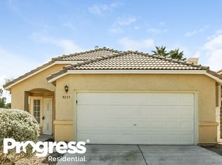 8233 Fame Ave, Spring valley, NV 89147